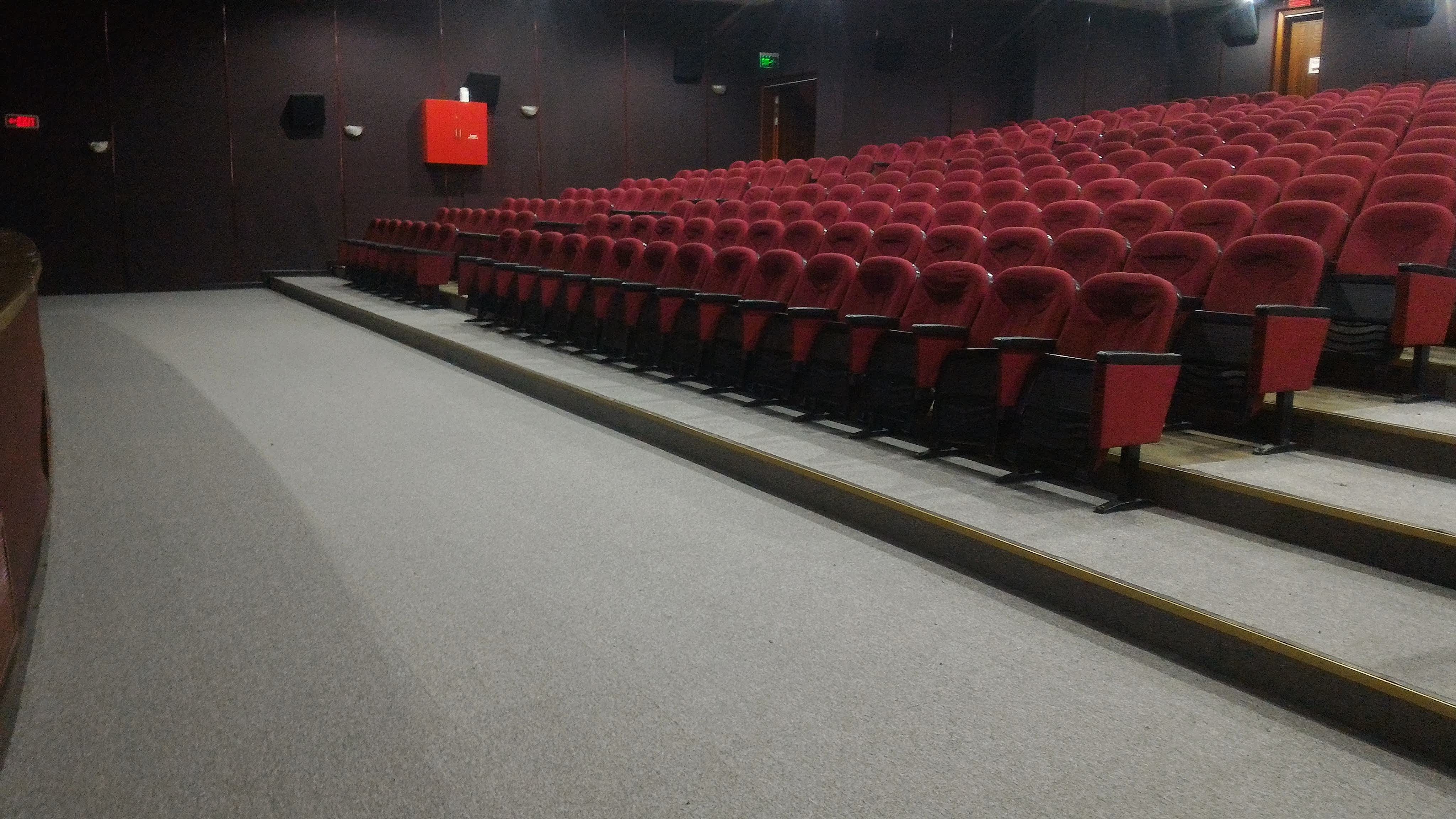 Karo halı,Konferans Salon Halısı,sinema salonu halısı,sahne halısı,tiyatro salonu halısı