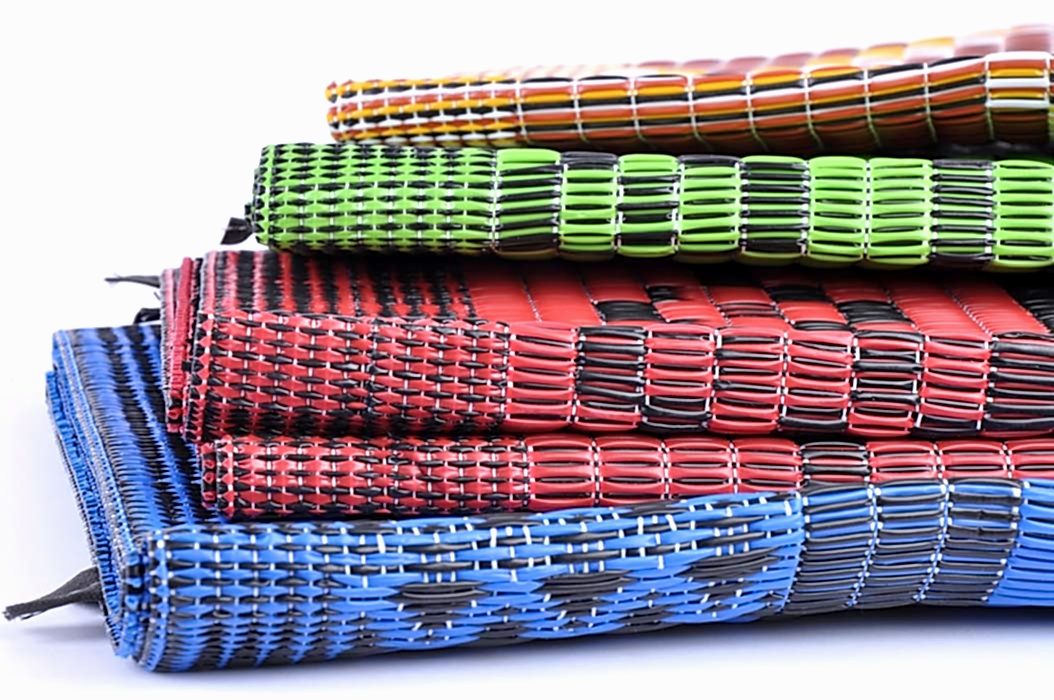 camihasırı,namazhasırı,plasgtikhasırkilim,180x270camihasırı,plastikhasıristoç,toptanhasıristoç,piknikhasırıistoç,ucuzhasıristoç,plastikhasırüretimi