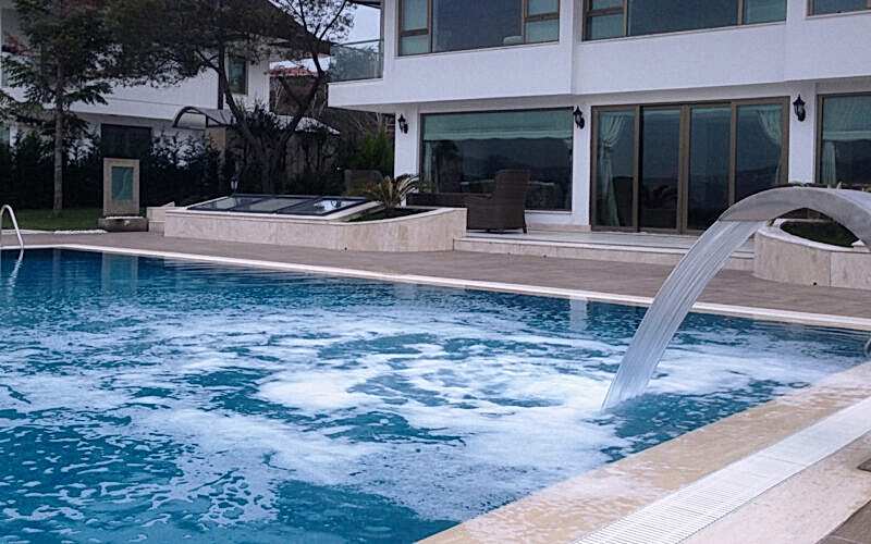 Mobilyasız Masaj Havuzları